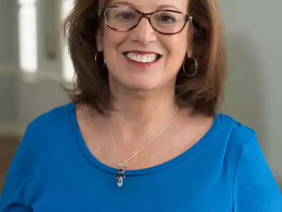 Vivian Tiegen M.Ed., RDN, LDN, CDE,
健康与保健, 健康与保健, 糖尿病
Expert at 糖尿病护理及其他捆绑包